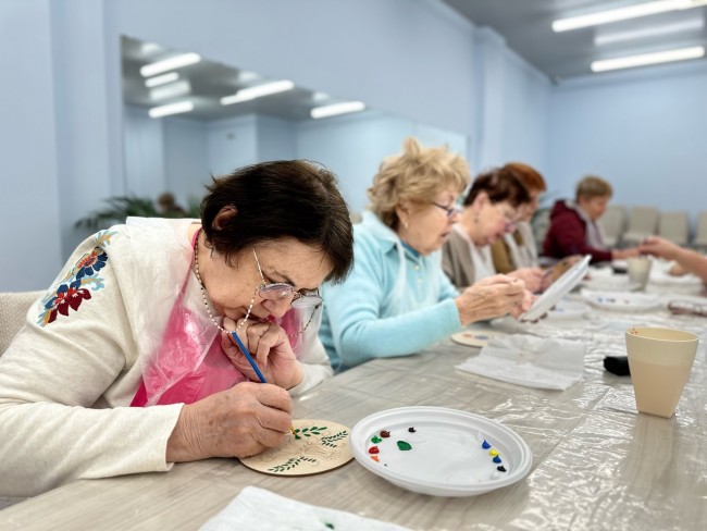 Зумба в парке. Центр московского долголетия лианозово. Цмд лефортово долголетие. Центр московского долголетия лианозово. Долголетие тропарево никулино.
